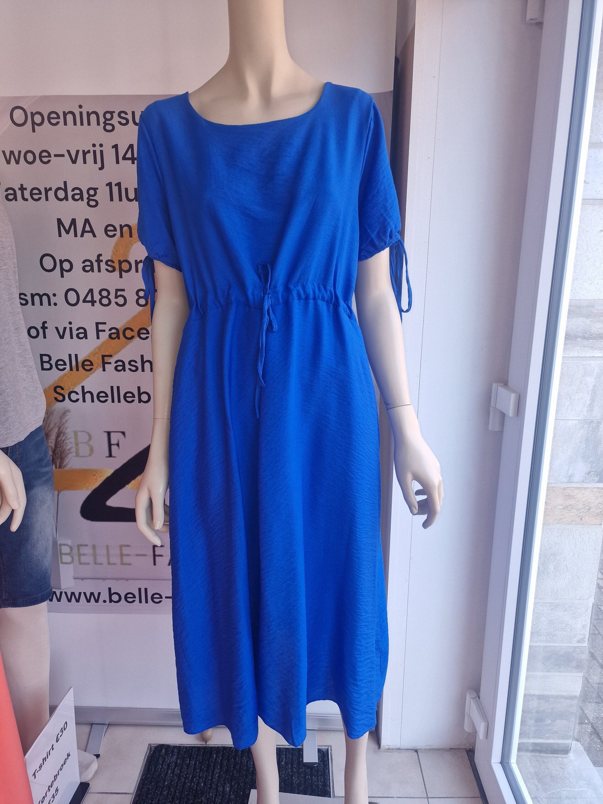 Jurk – met strik aan de taille